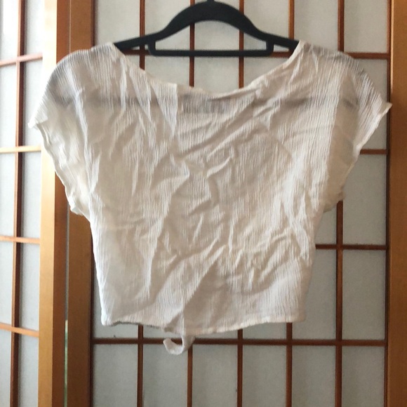 Purrr Melrose White Tie front cropped top NWOT - Picture 4 of 6